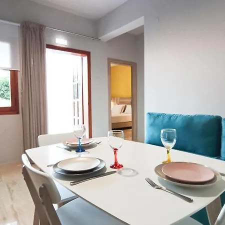 Riviera Daire *