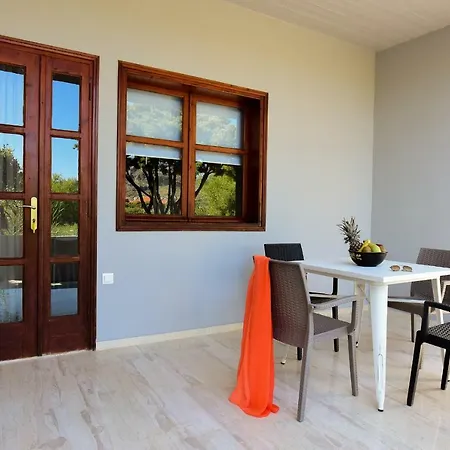 Riviera Daire Plakias