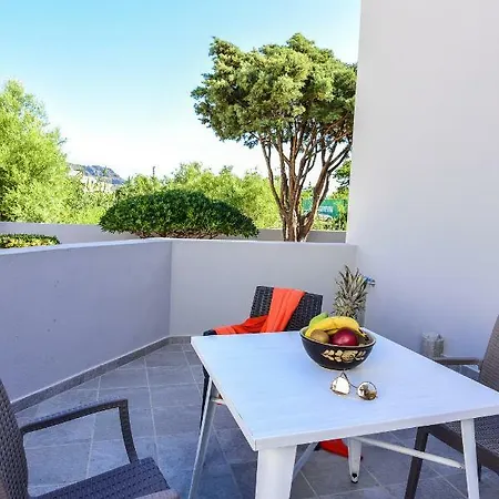 Riviera Daire *